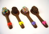 COLHER DE CHOCOLATE RECHEADA